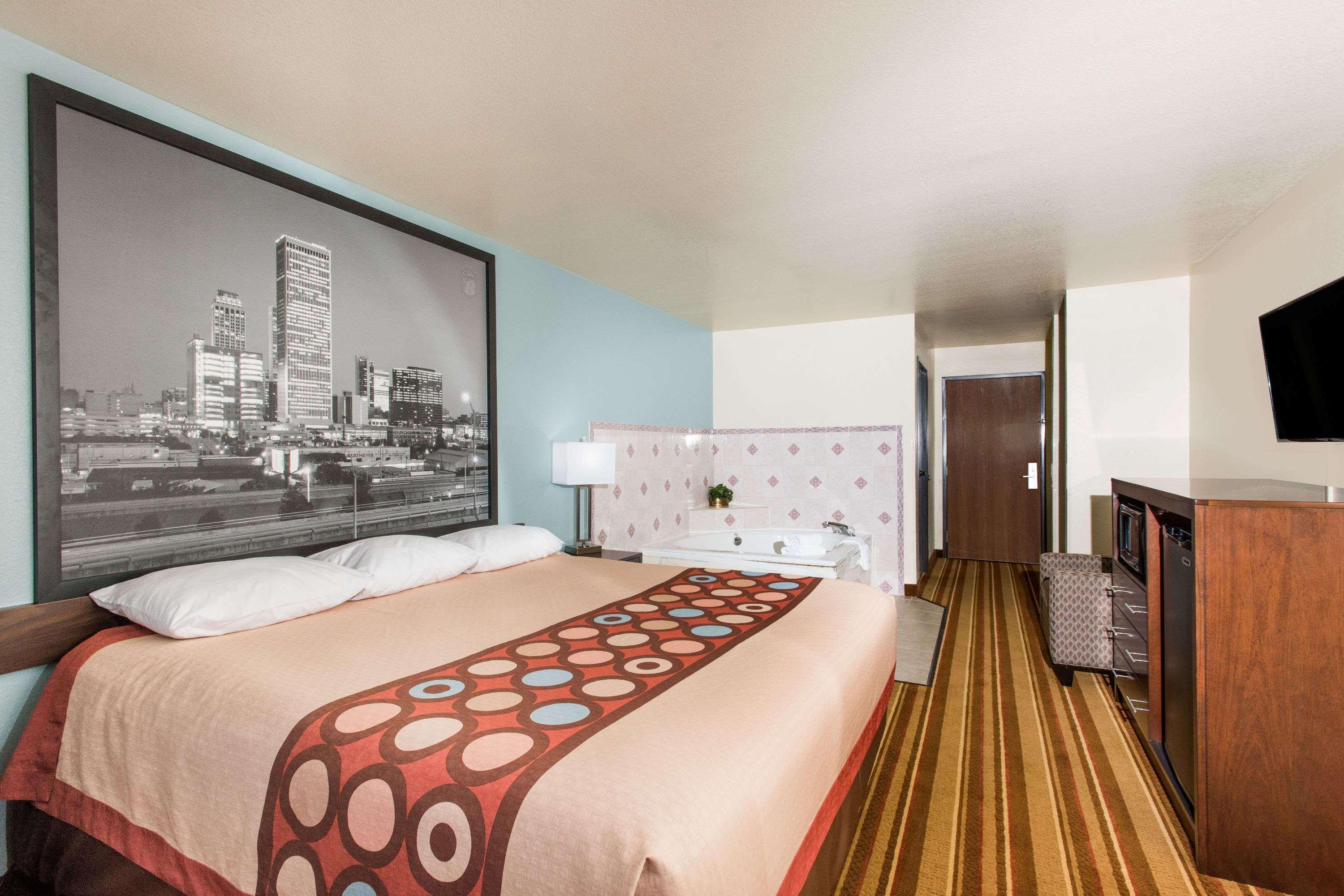 Super 8 By Wyndham Claremore Ok Esterno foto